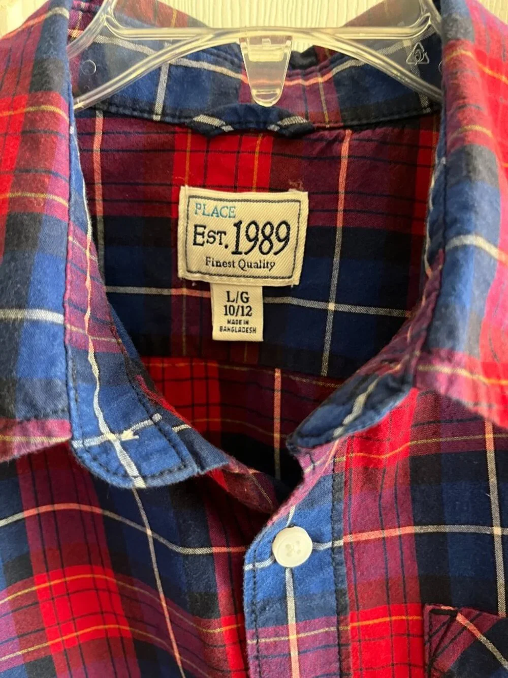 Boys 10-12 Children's Place long sleeved red and blue plaid button down
